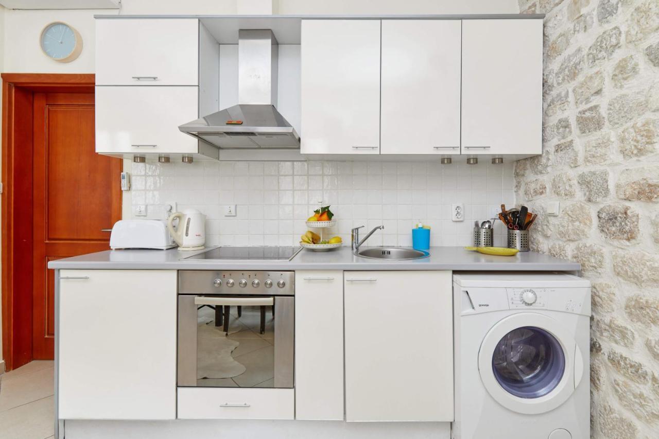 La Dolce Vita Apartment Kotor Eksteriør bilde
