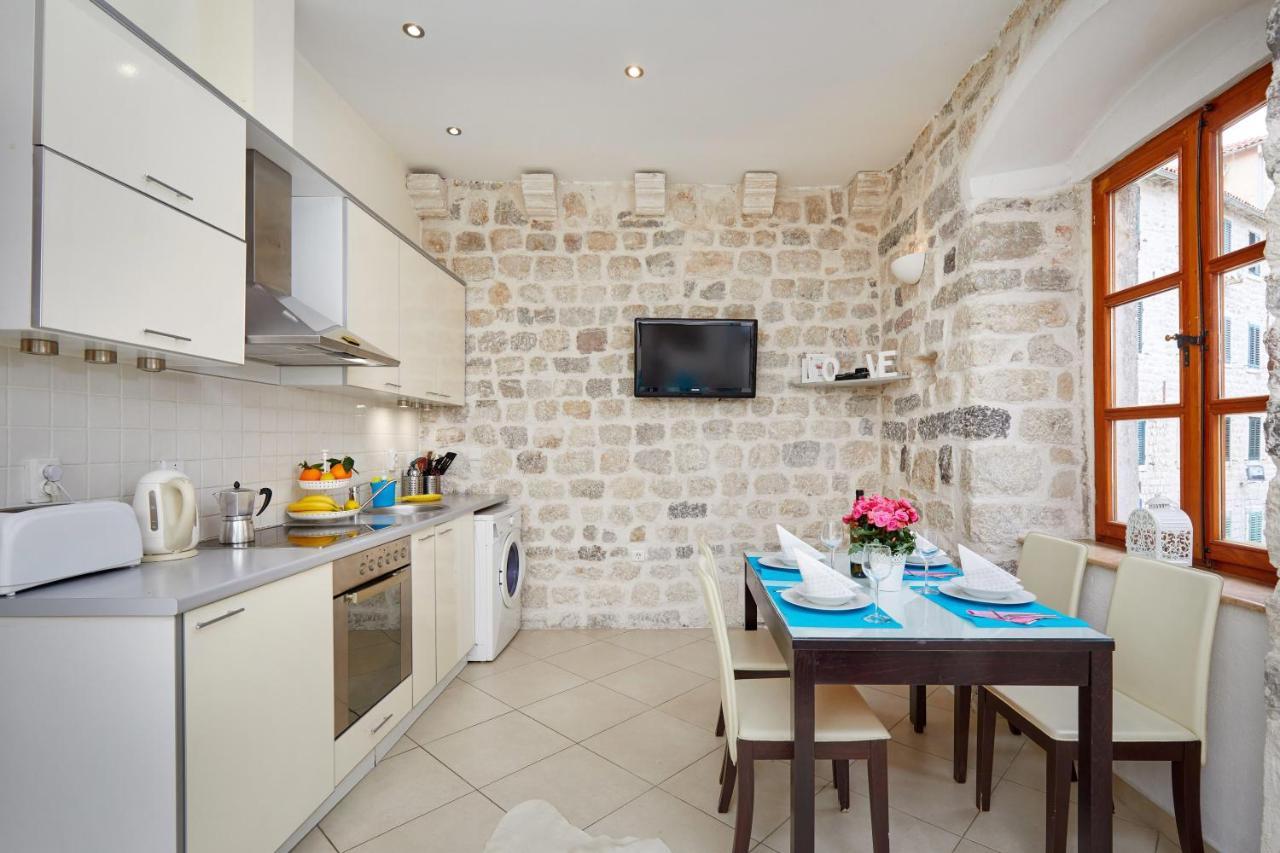 La Dolce Vita Apartment Kotor Eksteriør bilde