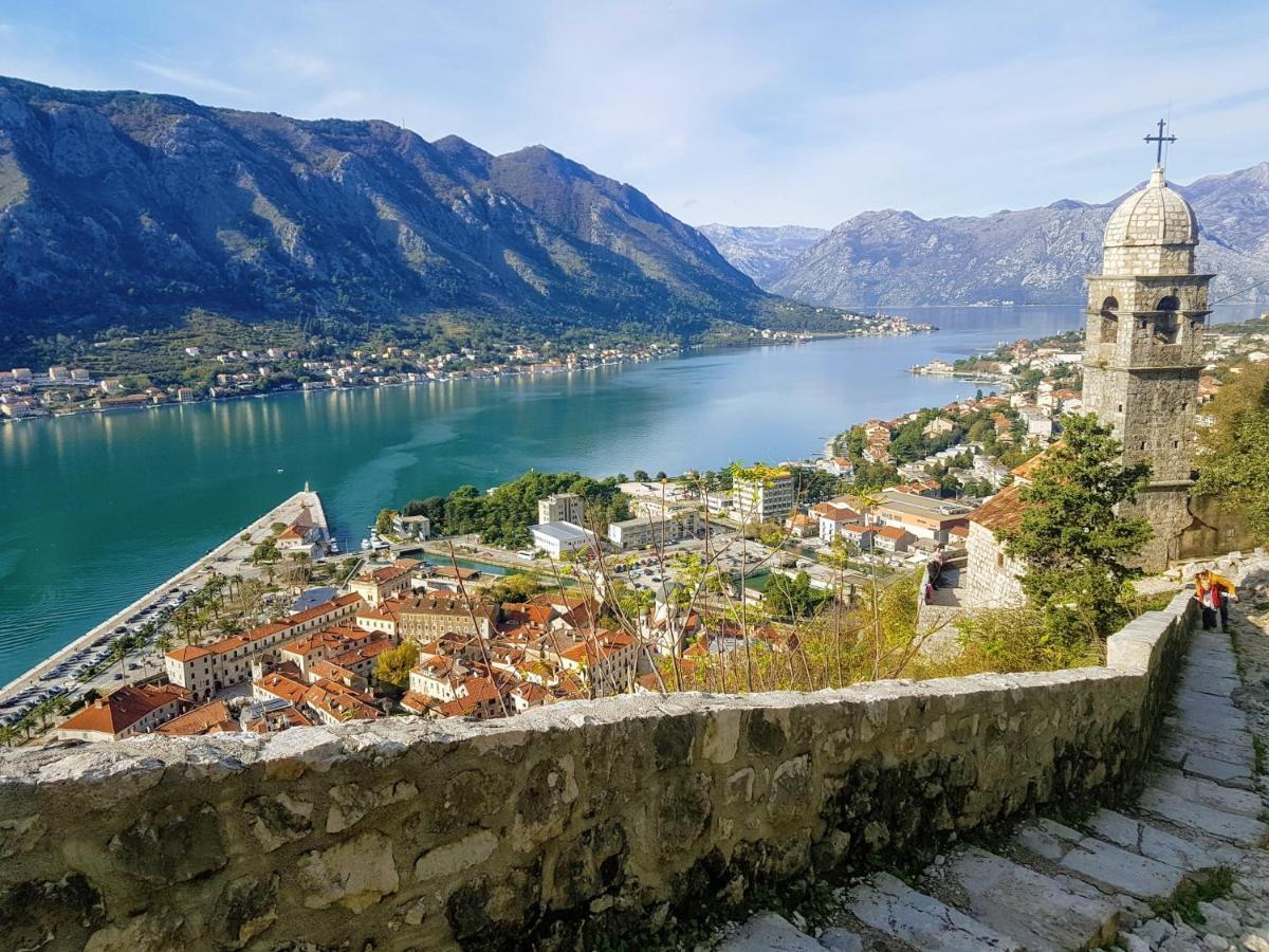 La Dolce Vita Apartment Kotor Eksteriør bilde